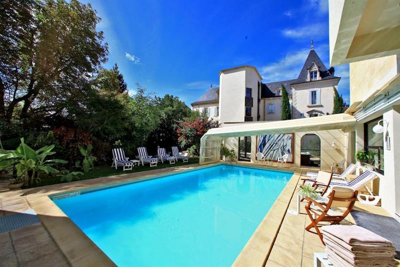 Au Grand Hotel De Sarlat - Pavillon De Selves Dış mekan fotoğraf